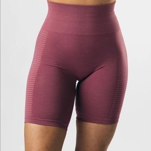 Alphalete bike short
